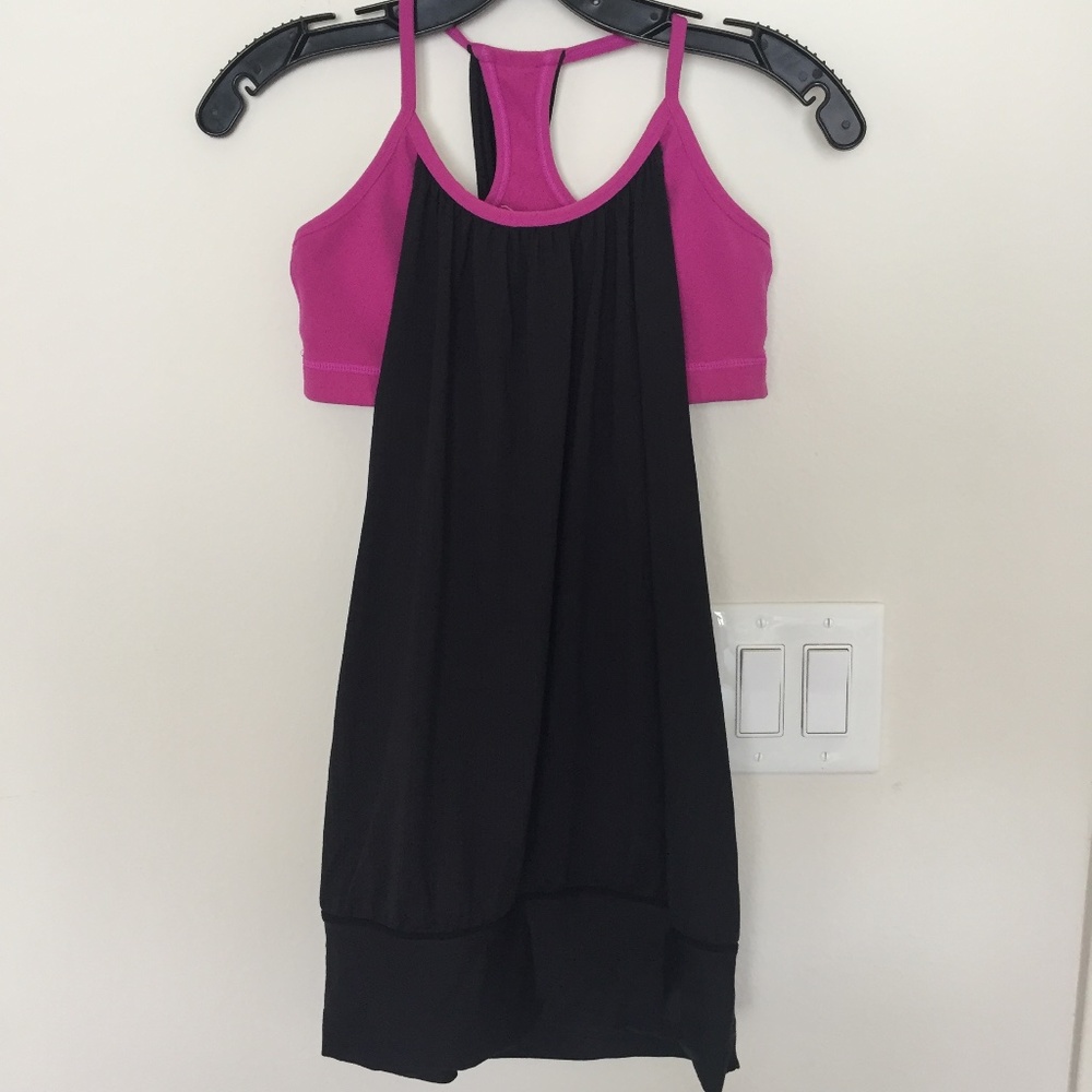 Lululemon top pink